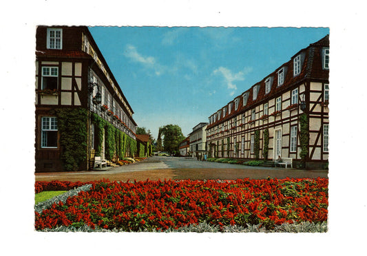 Ansichtskarte Bad Driburg / Blick aus dem Kurpark zur ev. Kirche