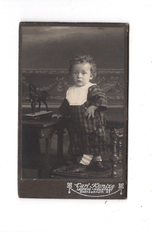Fotografie Niedlicher kleiner Junge - Leipzig-Neustadt 1900er / CDV M1-25