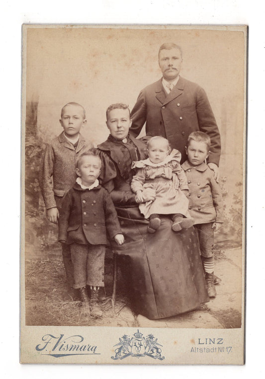 Fotografie Schönes Familienbild - Linz 1890er / CAB X-35