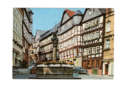 Ansichtskarte Marburg an der Lahn / Am Marktbrunnen