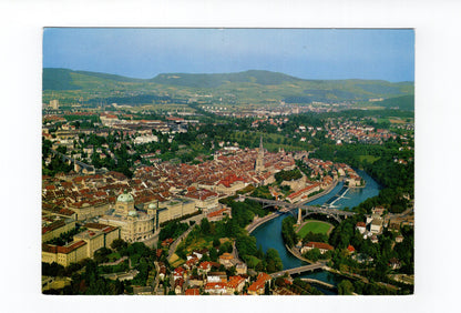 Ansichtskarte Bern / Bundeshaus und Münster / Schweiz