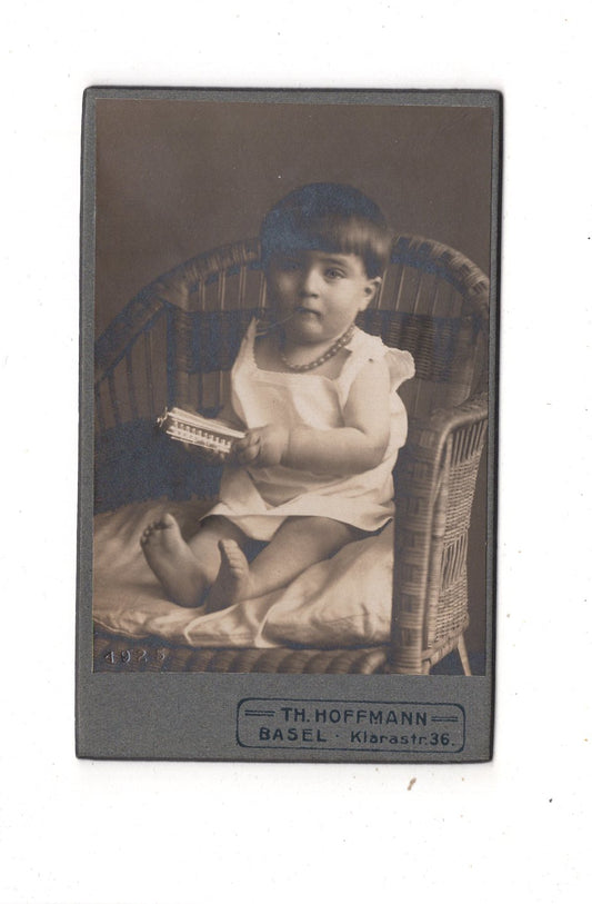 Fotografie Schönes Kinderbild / Baby - Basel 1910er / CDV N1-08