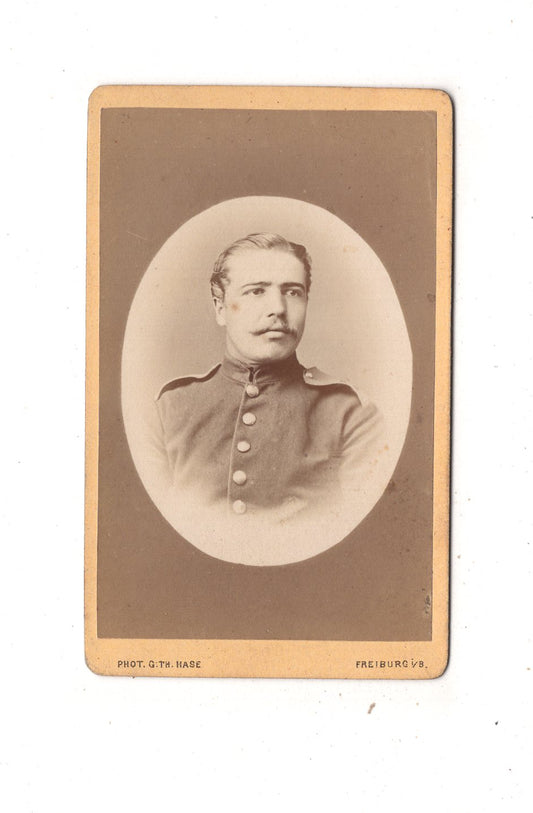 Fotografie Soldat - Freiburg im Breisgau um 1870 / CDV M1-05