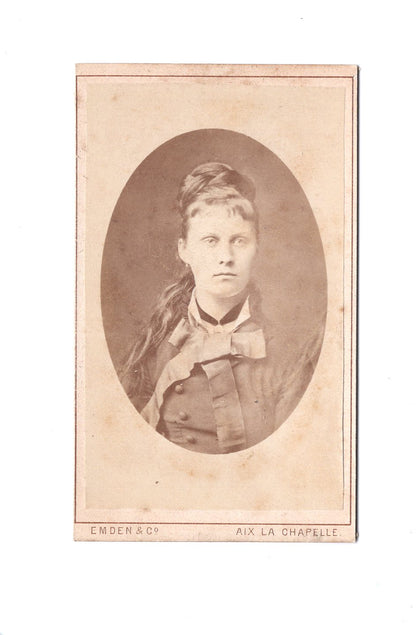 Fotografie Damenportrait - Aix-la-Chapelle / Aachen 1870er