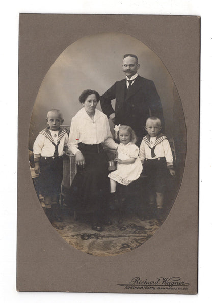 Fotografie Schönes Familienbild - Northeim 1910er / CAB U-19