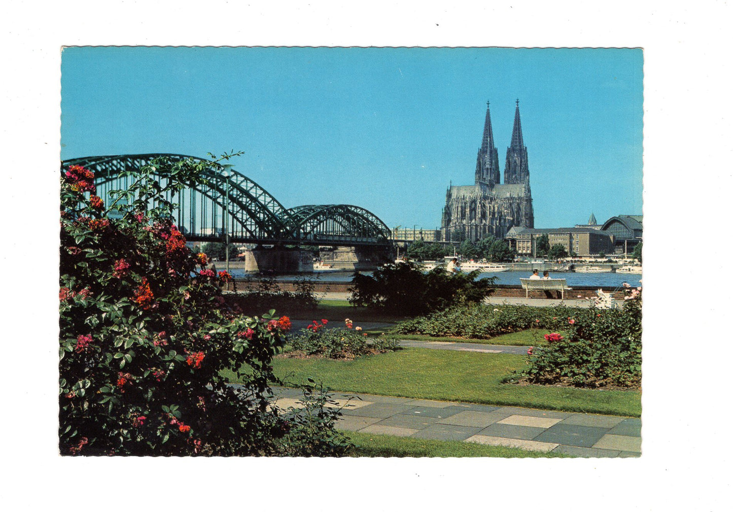 Ansichtskarte Köln am Rhein / Hohenzollernbrücke und Dom / G1-58