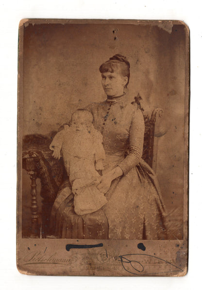 Fotografie Feine Dame mit Baby - Wien 1880er