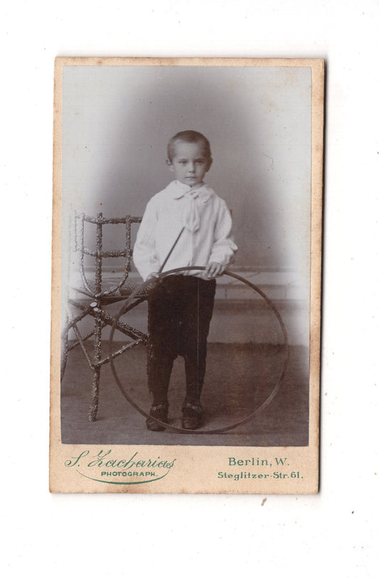 Fotografie Niedlicher kleiner Junge - Berlin 1890er / CDV M1-25