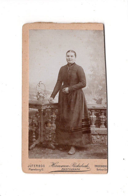 Fotografie Feine Dame - Jüterbog / Treuenbrietzen 1890er