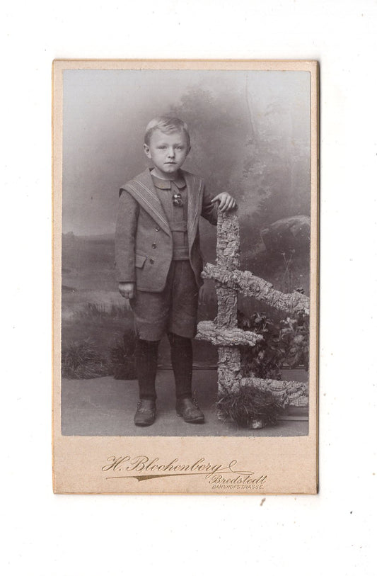 Fotografie Niedlicher kleiner Junge - Bredstedt 1890er / CDV M1-25