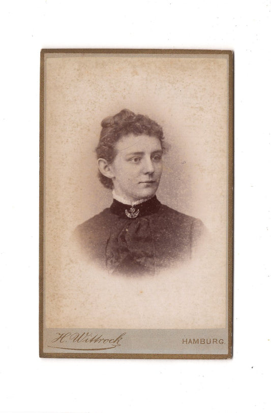 Fotografie Damenportrait - Hamburg St. Pauli 1880er / CDV C1-03