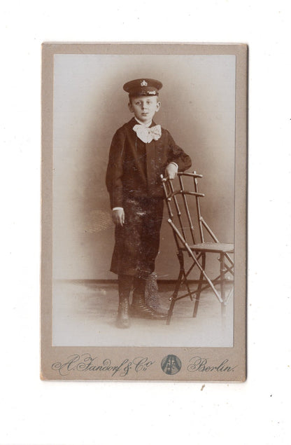 Fotografie Niedlicher kleiner Junge - Berlin 1890er / CDV M1-25