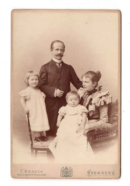Fotografie Schönes Familienbild - Bromberg Bydgoszcz 1890er / CAB U-19
