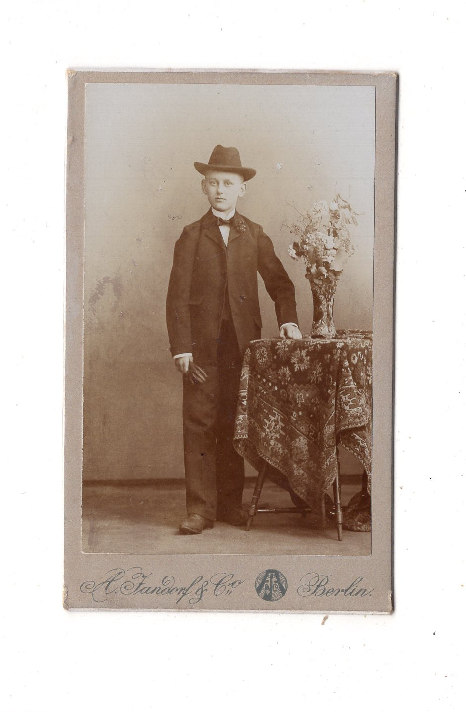 Fotografie Feiner Junge - Berlin 1890er / CDV M1-26