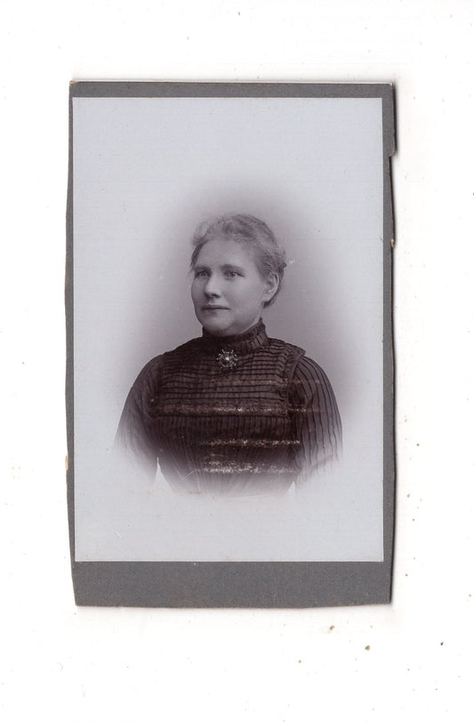 Fotografie Damenportrait - Hannover um 1900 / CDV N1-13