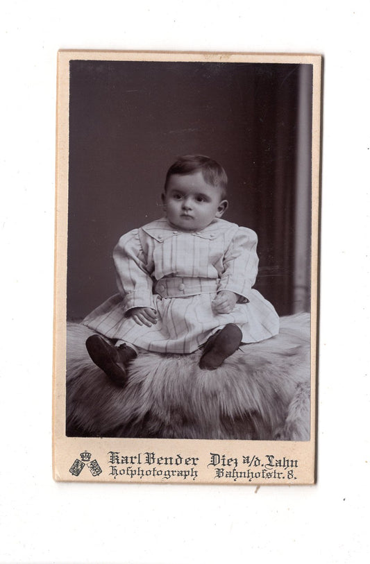 Fotografie Schönes Kinderbild / Baby - Diez an der Lahn 1900er / CDV N1-09