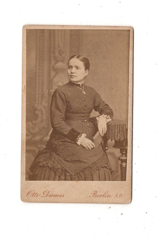 Fotografie Feine Dame - Berlin um 1880