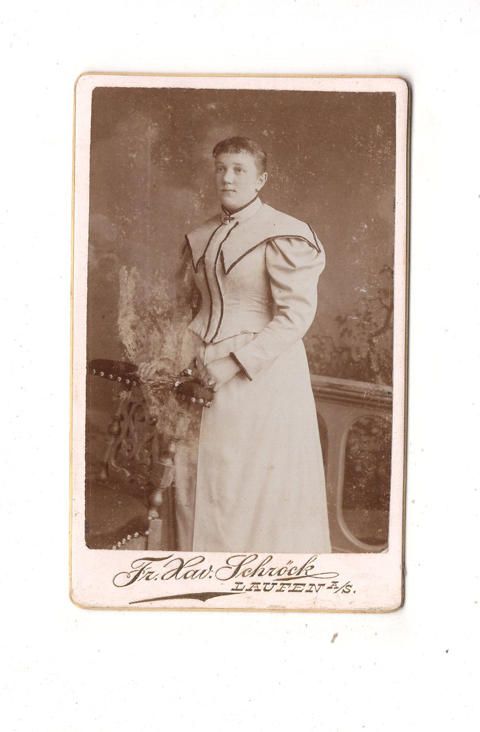 Fotografie Feine Dame - Laufen an der Salzach / Tittmoning um 1900 / CDV L1-24