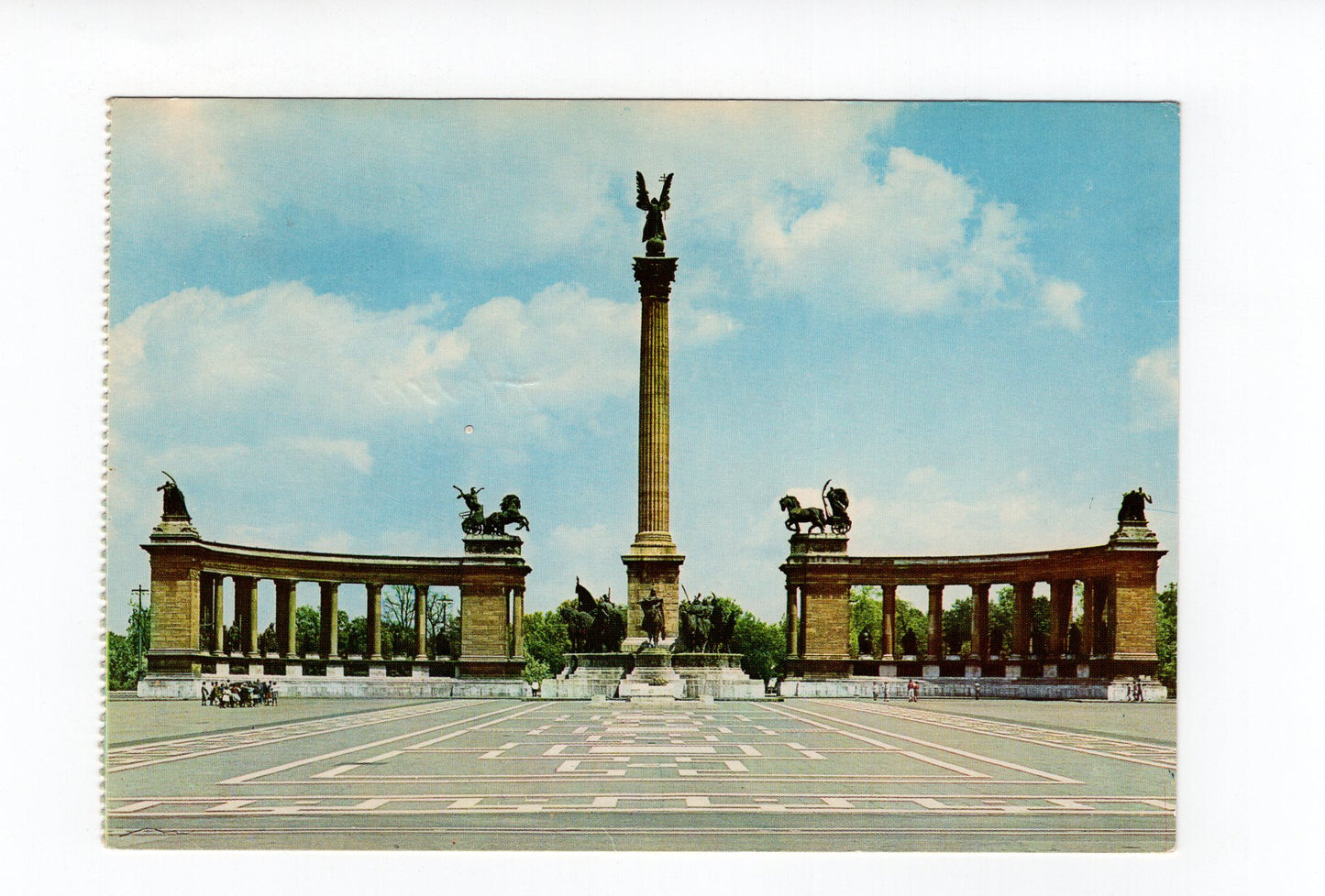 Ansichtskarte Budapest / Millennium Denkmal / Ungarn