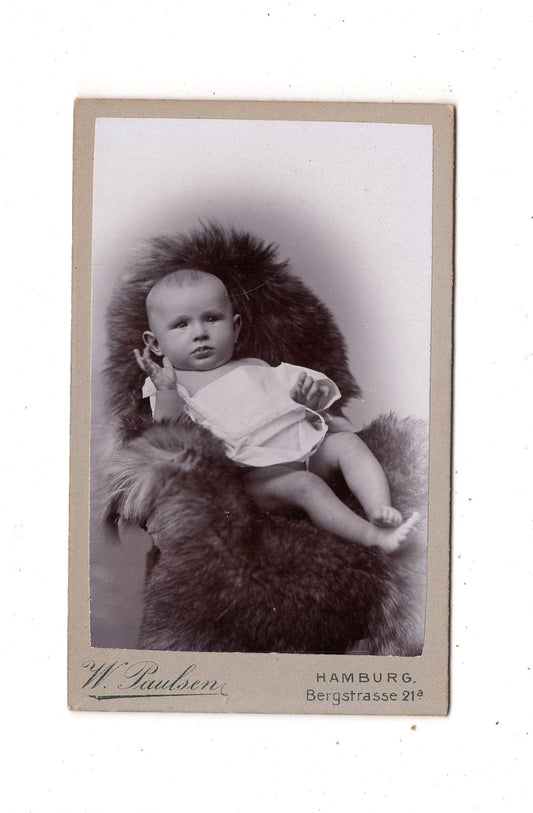 Fotografie Schönes Kinderbild / Baby - Hamburg um 1900