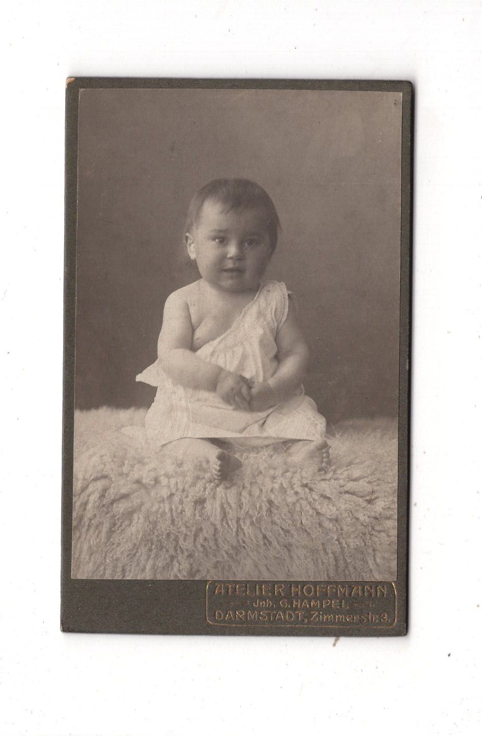Fotografie Schönes Kinderbild / Baby - Darmstadt um 1910 / CDV N1-09