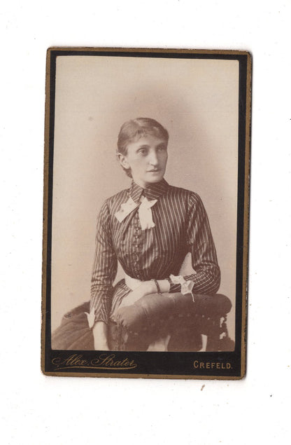 Fotografie Feine Dame - Krefeld 1880er / CDV L1-24
