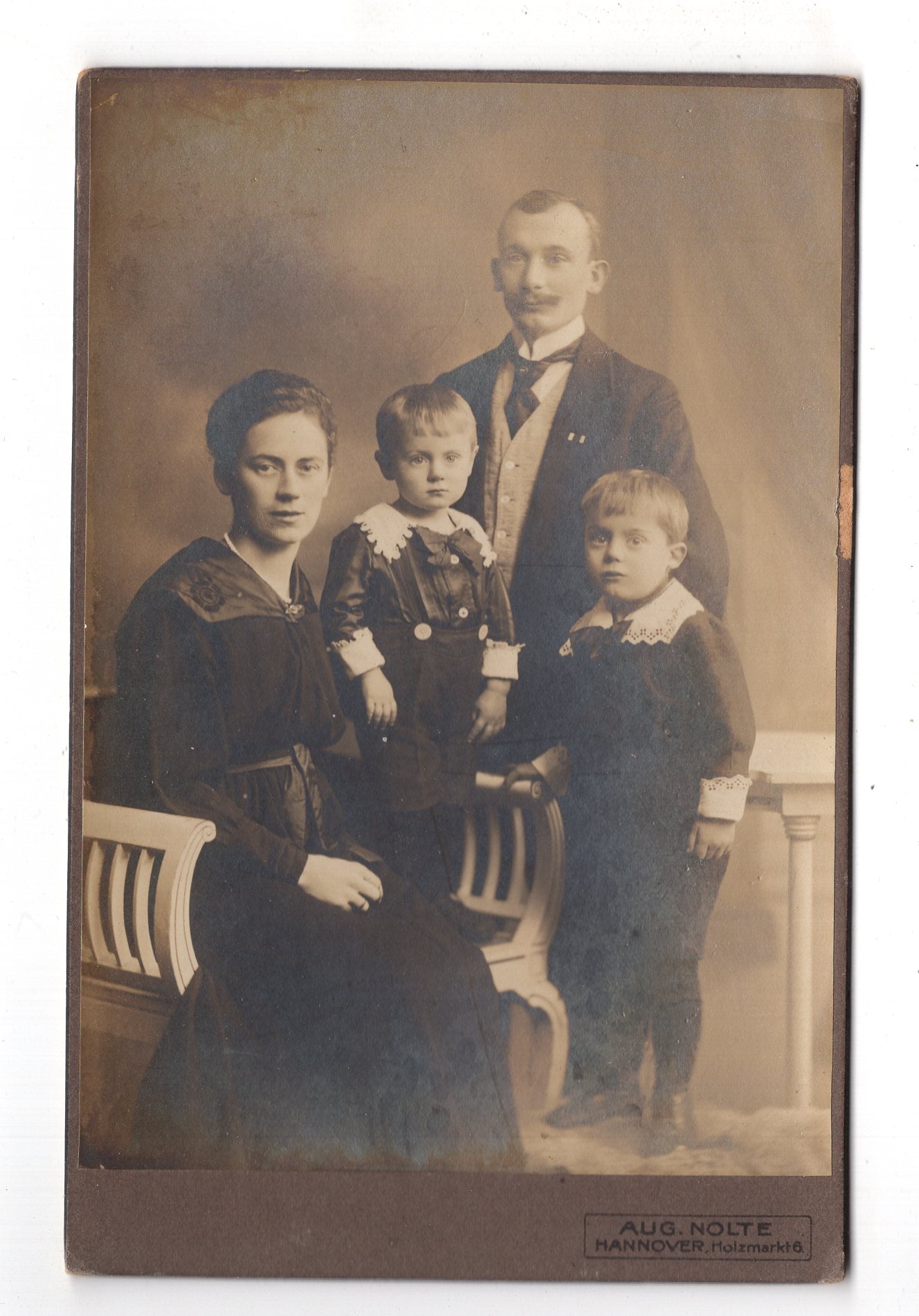 Fotografie Schönes Familienbild - Hannover 1910er / CAB U-20