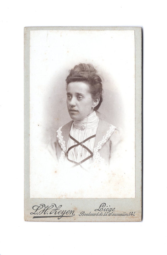 Fotografie Damenportrait - Liege Lüttich um 1900