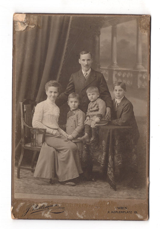 Fotografie Schönes Familienbild - Wien 1900er / CAB U-20