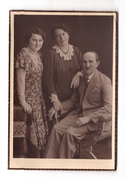 Fotografie Schönes Familienbild - unbekannter Ort 1920er