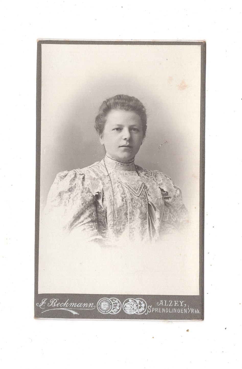 Fotografie Damenportrait - Alzey / Sprendlingen 1900er / CDV N1-13