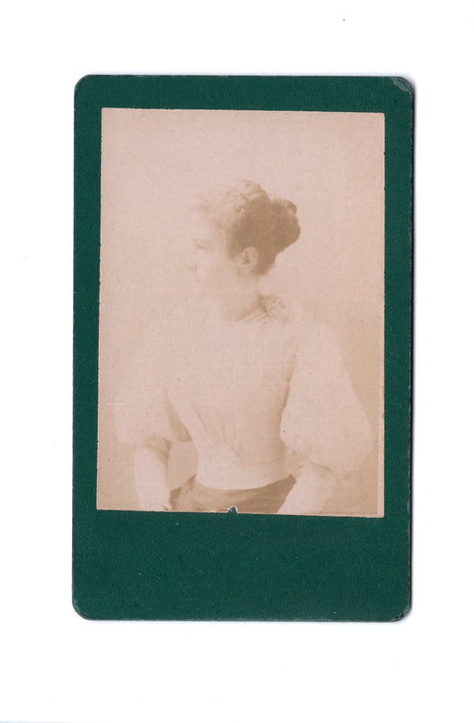 Fotografie Damenportrait - unbekannter Ort 1880er