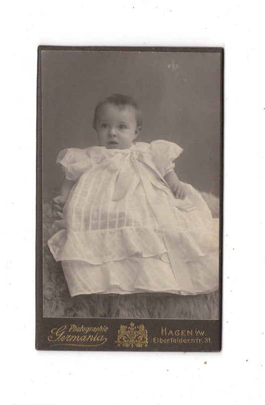Fotografie Schönes Kinderbild / Baby - Hagen in Westfalen 1900er