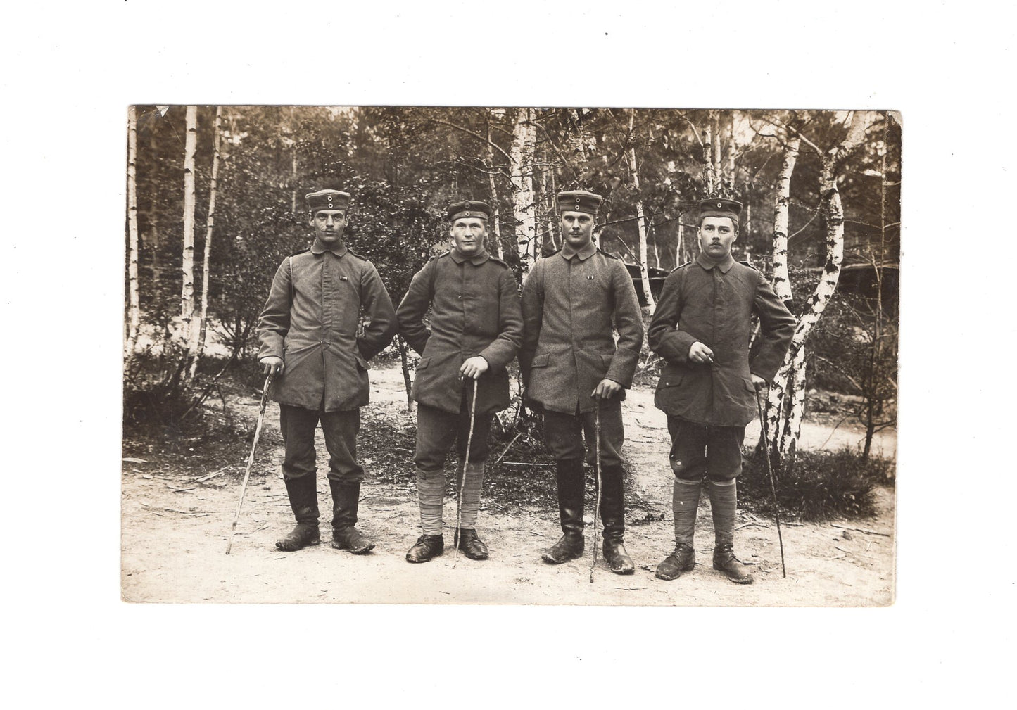 Ansichtskarte / Foto Gruppenbild Soldaten
