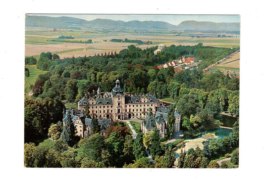 Ansichtskarte Schloss Bückeburg mit Mausoleum und Wesergebirge