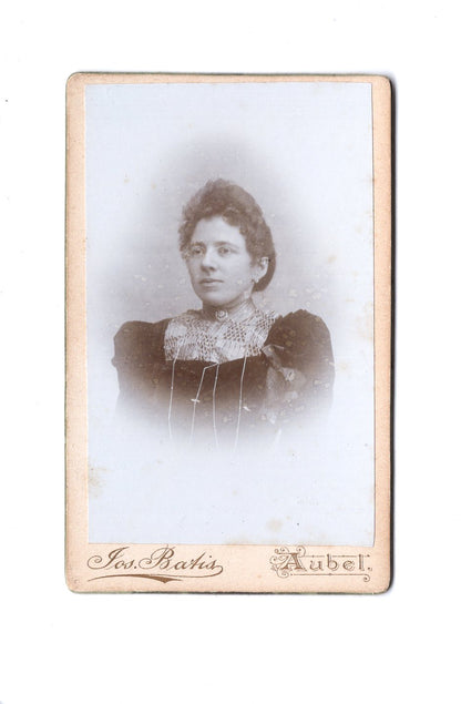 Fotografie Damenportrait - Aubel um 1900
