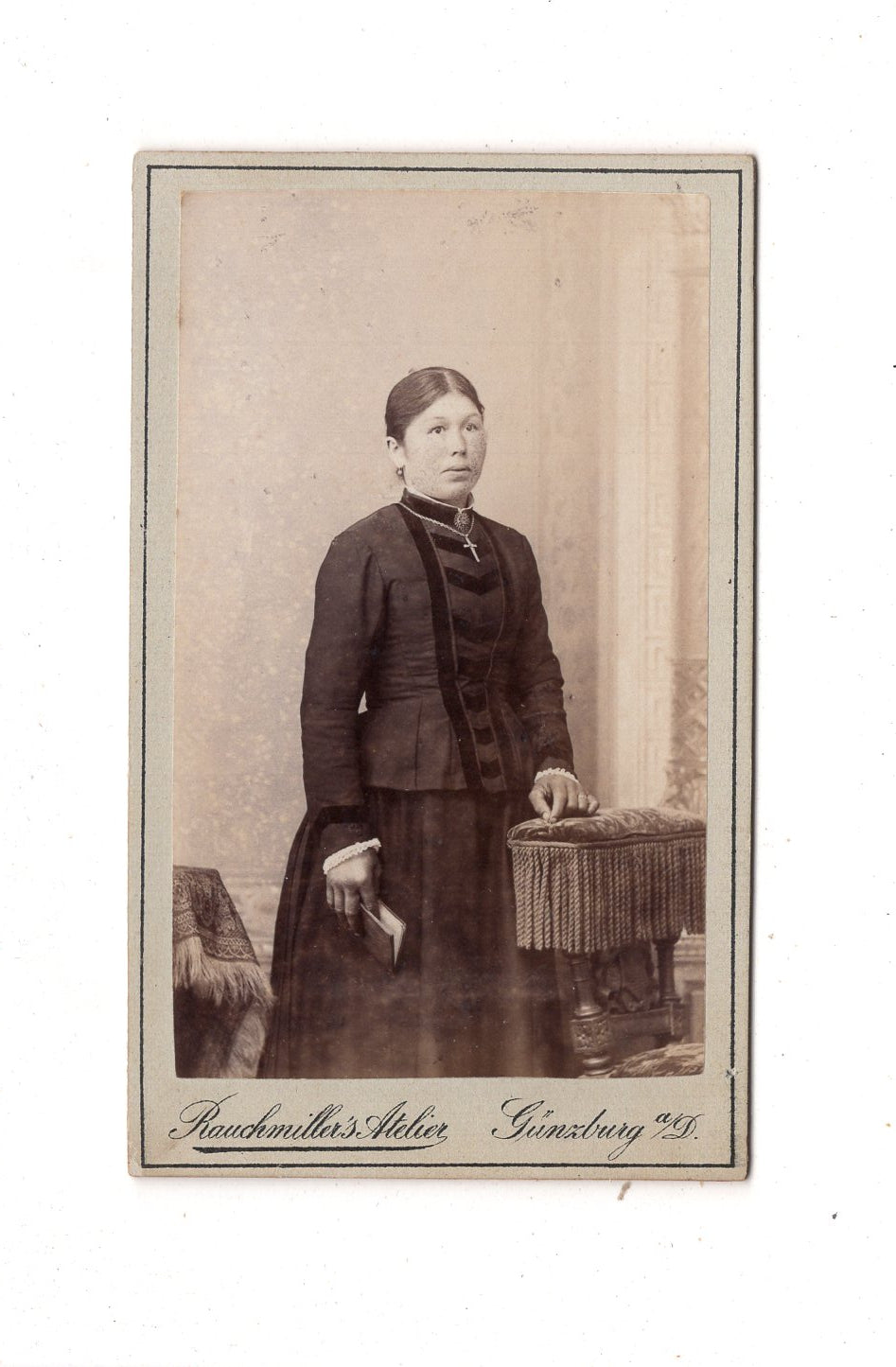 Fotografie Feine Dame - Günzburg an der Donau 1880er / CDV L1-25