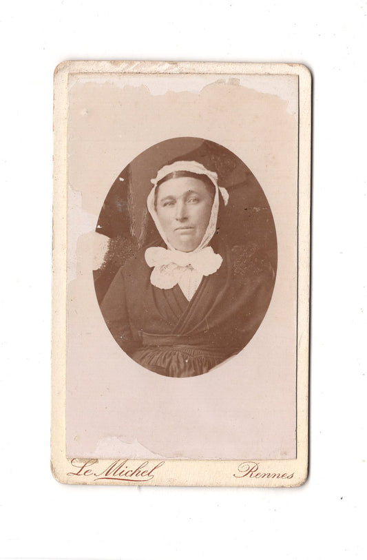 Fotografie Damenportrait - Rennes um 1890 / CDV C1-04