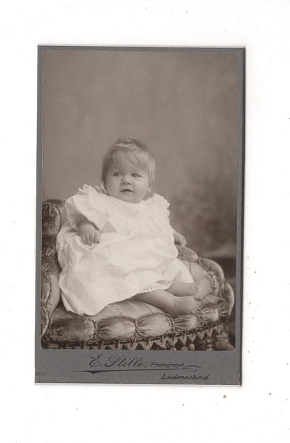Fotografie Schönes Kinderbild / Baby - Lüdenscheid 1900er