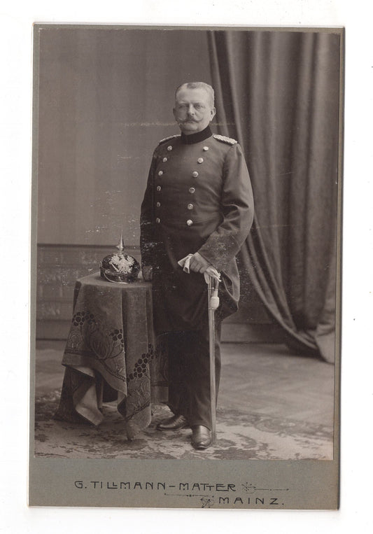 Fotografie Soldat / Offizier mit Pickelhaube und Widmung - Mainz um 1910 / CAB U-21