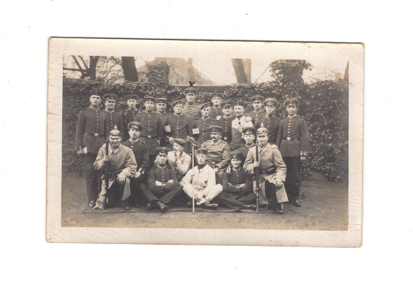 Ansichtskarte / Feldpost / Gruppenbild Soldaten - Berlin 1914