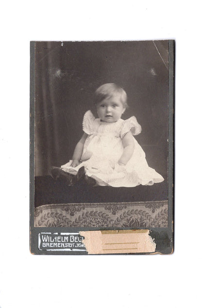 Fotografie Niedliches kleines Kind - Bremen 1907