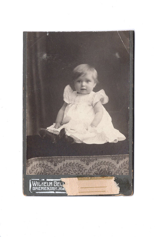 Fotografie Niedliches kleines Kind - Bremen 1907