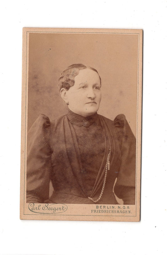 Fotografie Damenportrait - Berlin / Friedrichshagen 1892 / CDV C1-04