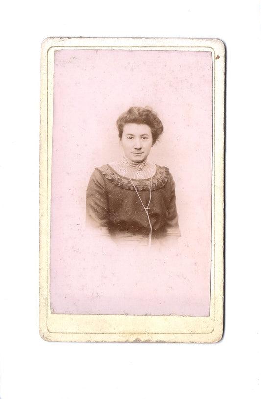 Fotografie Damenportrait - Lille 1890er