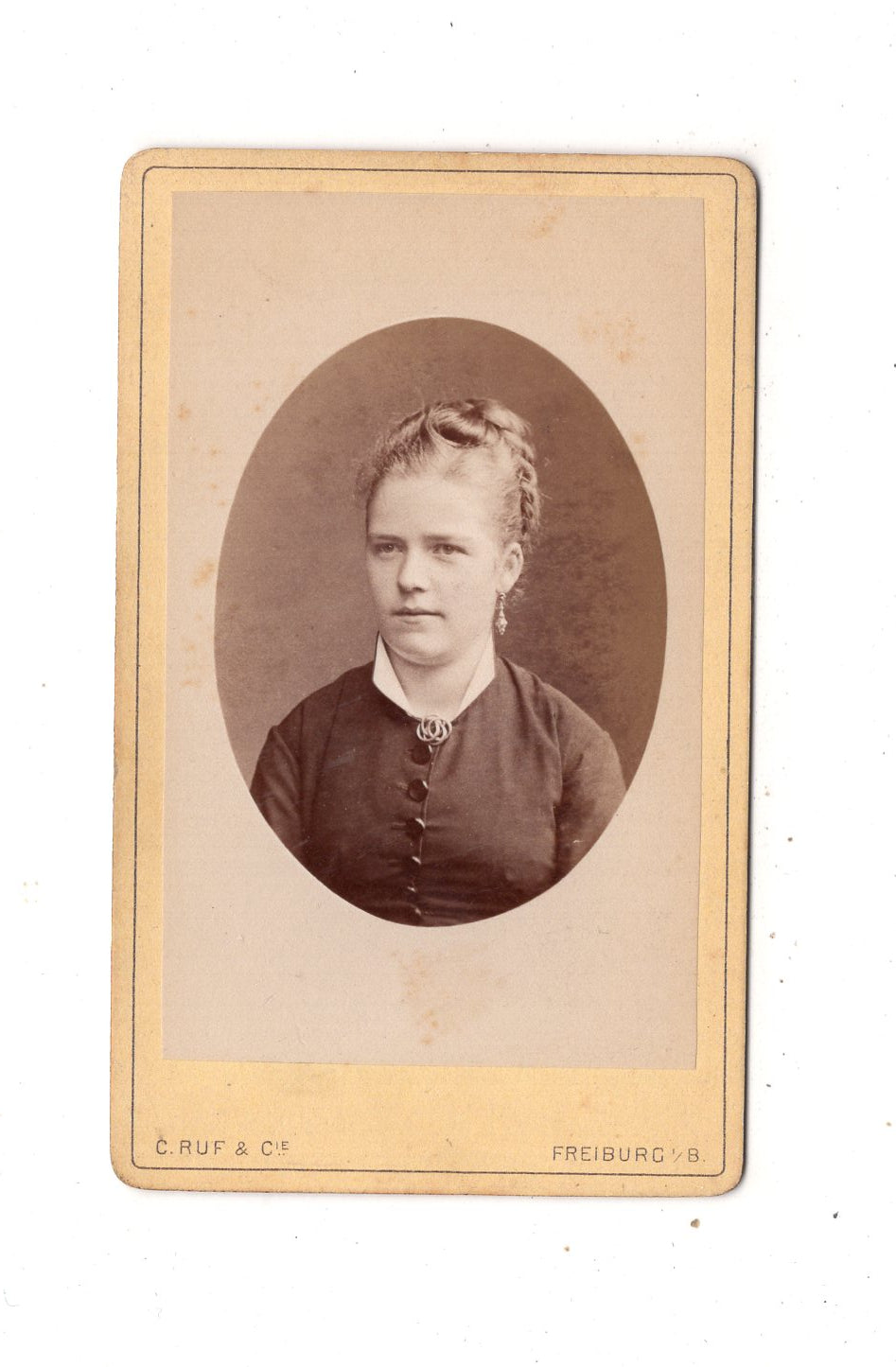 Fotografie Damenportrait - Freiburg im Breisgau 1870er / CDV N1-14