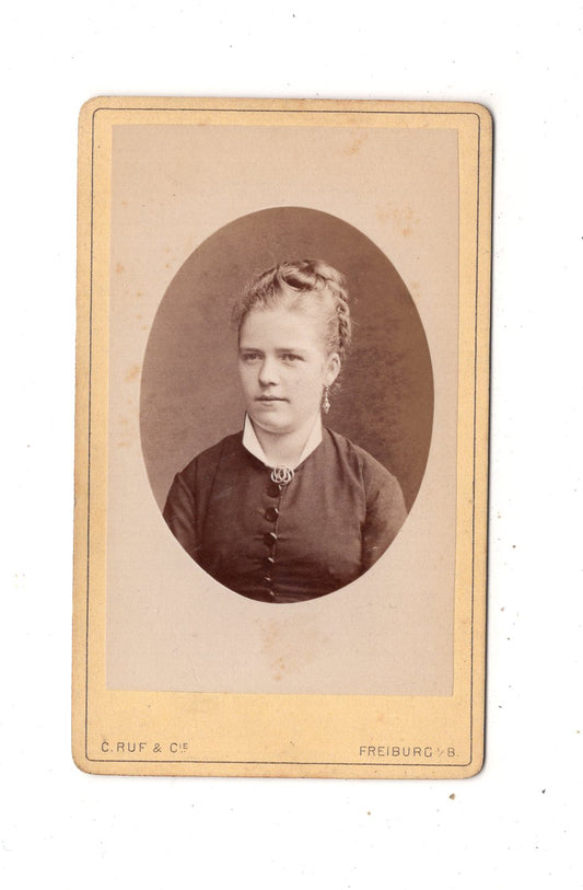 Fotografie Damenportrait - Freiburg im Breisgau 1870er / CDV N1-14