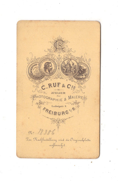 Fotografie Damenportrait - Freiburg im Breisgau 1870er / CDV N1-14