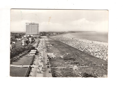 Ansichtskarte Rostock-Warnemünde / Promenade mit Hotel Neptun / J1-67