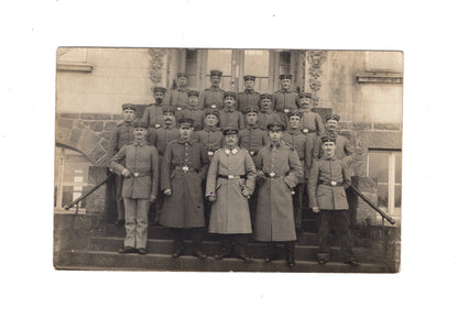 Ansichtskarte / Feldpost / Gruppenbild Soldaten - Hameln 1915